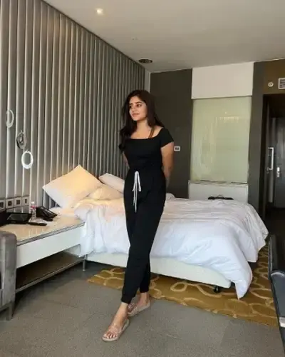 Call Girls Dera Bassi Cash On Delivery